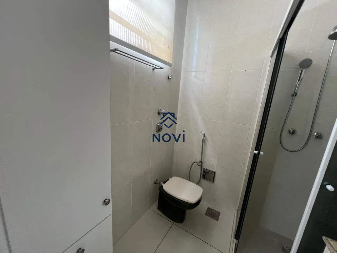 Квартира з 2 спальнями та пральною машиною — photo 20
