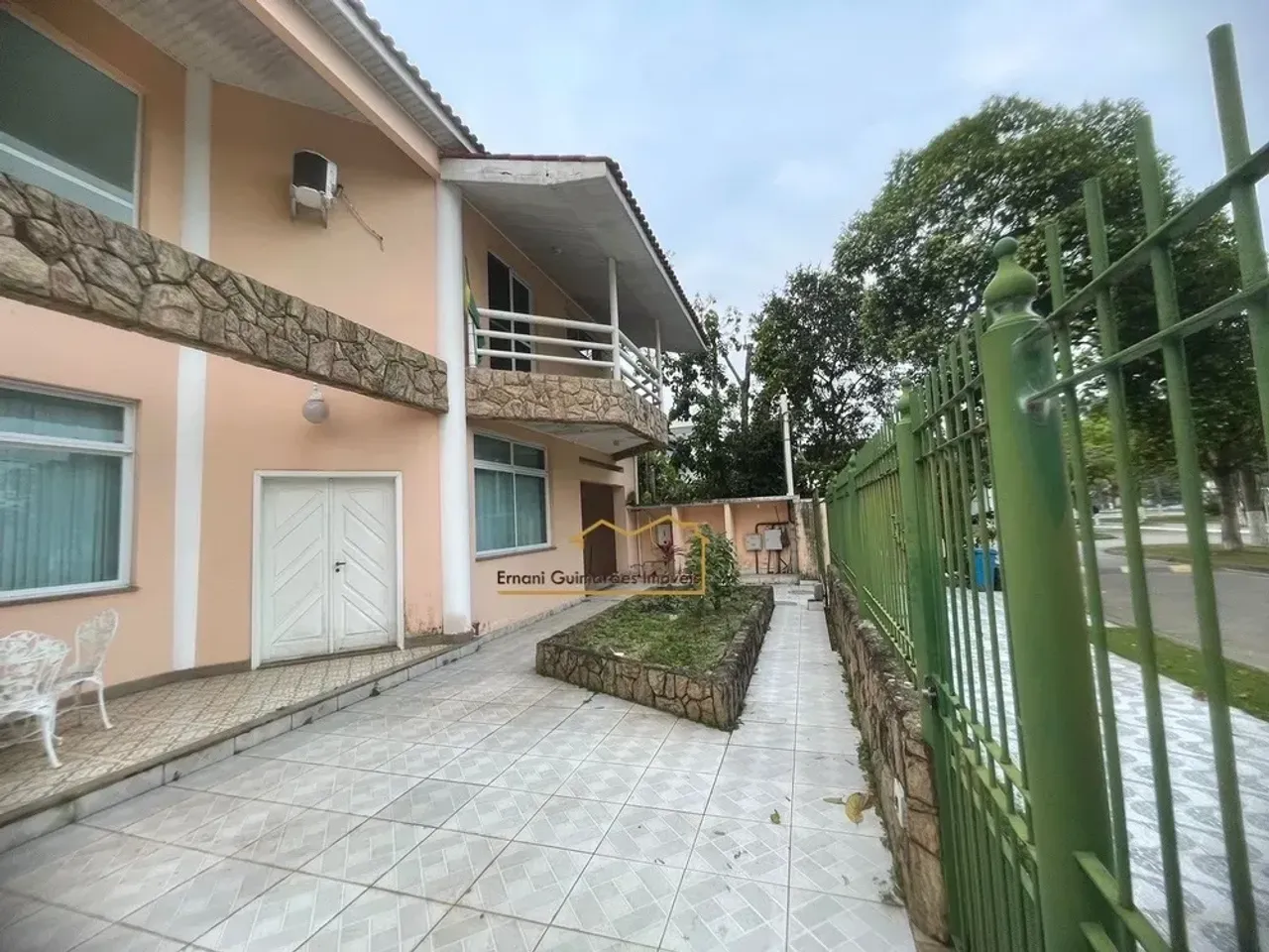 Furnished house, 600 m², with a washing machine — photo 19