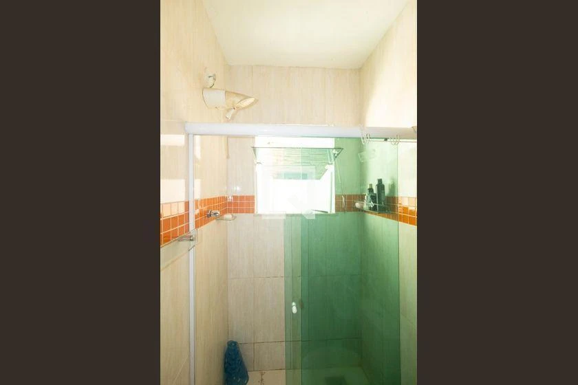 200 m² rental house with 3 bedrooms and a balcony — photo 30