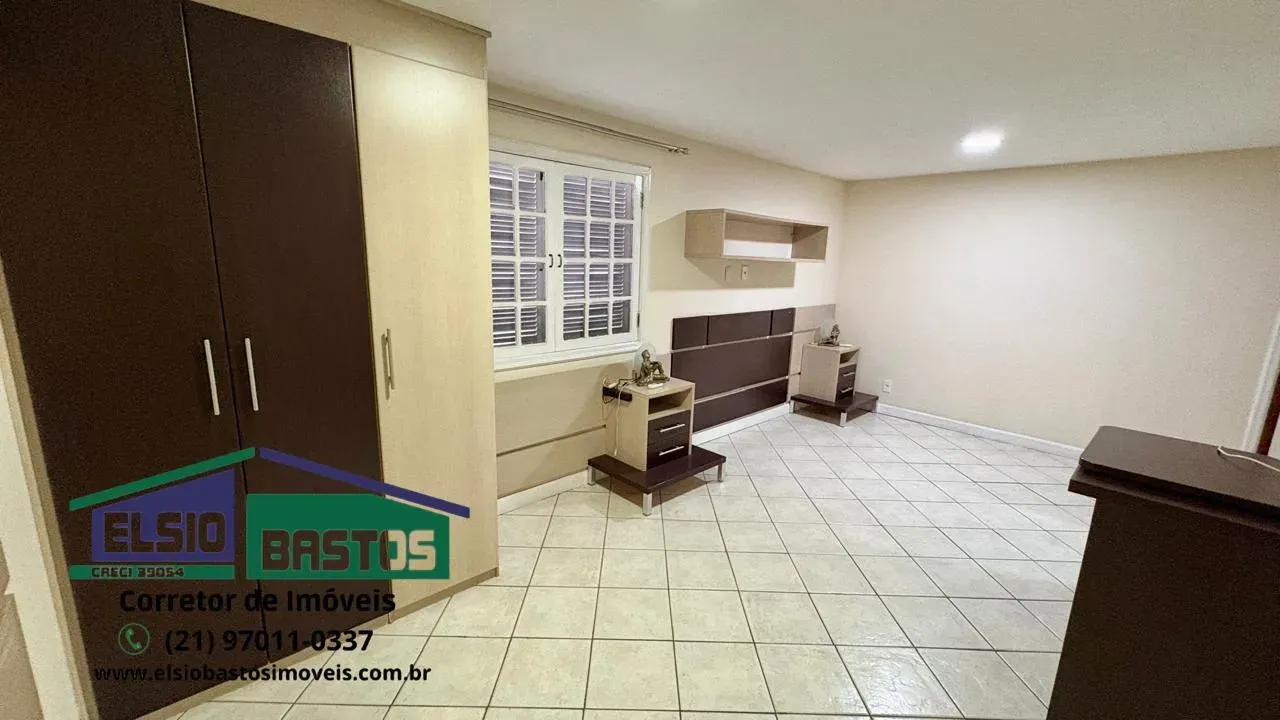 Casa de 180 m² com closet e jacuzzi — photo 10