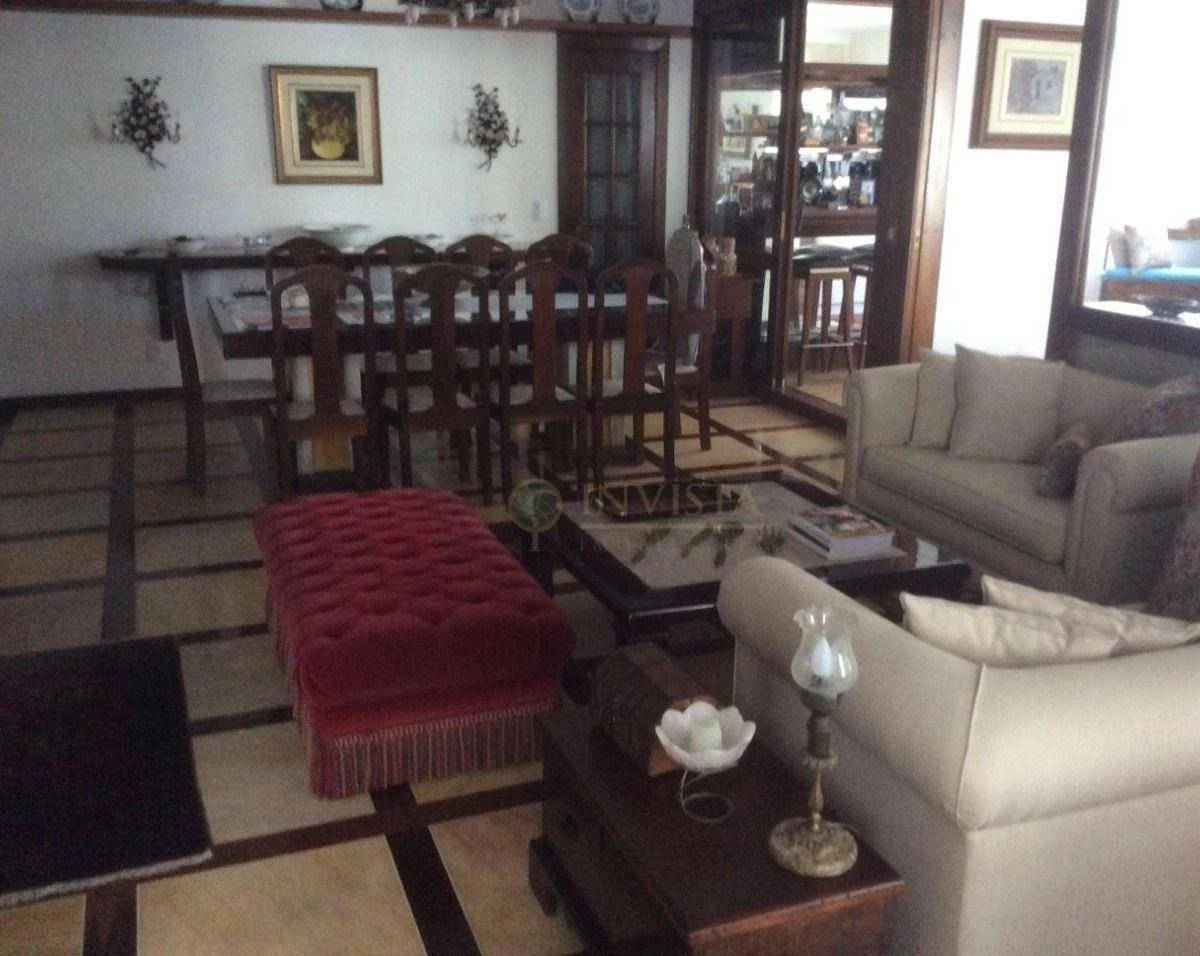 Apartamento semimobiliado com 4 quartos e 327 m² — photo 13