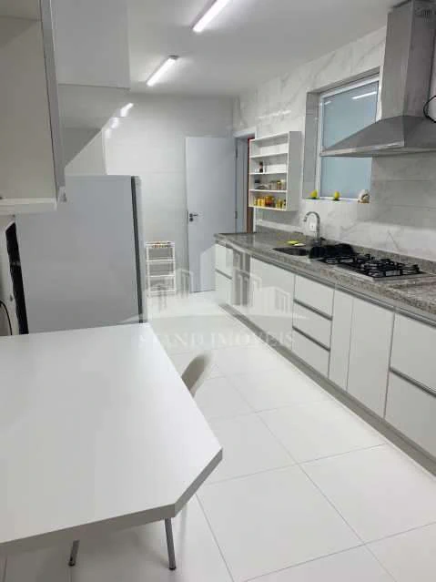 Apartamento mobiliado de 4 quartos com 300 m² — photo 8