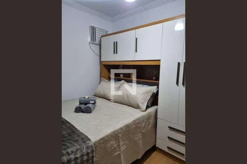 Apartamento mobiliado de 48 m² com 2 quartos e fogão a gás — photo 7