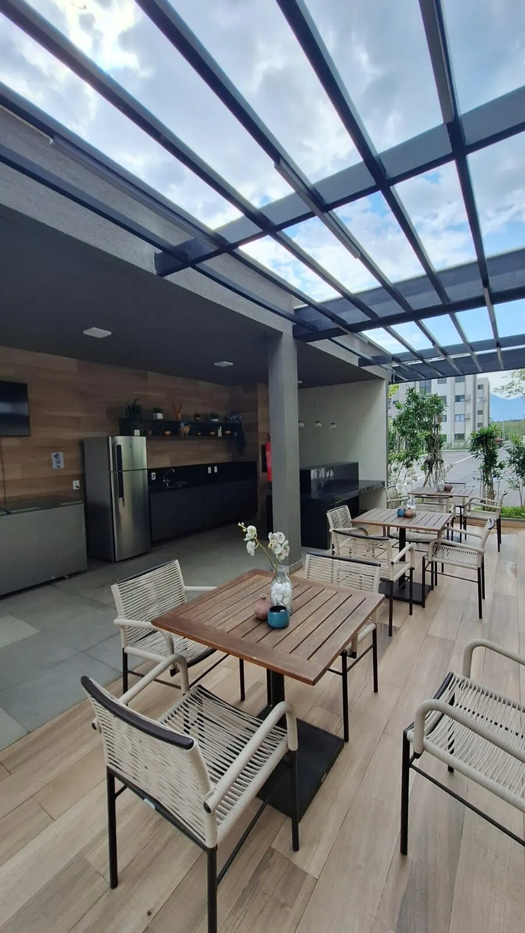 2-bedroom rental apartment with 1 parking space — photo 27