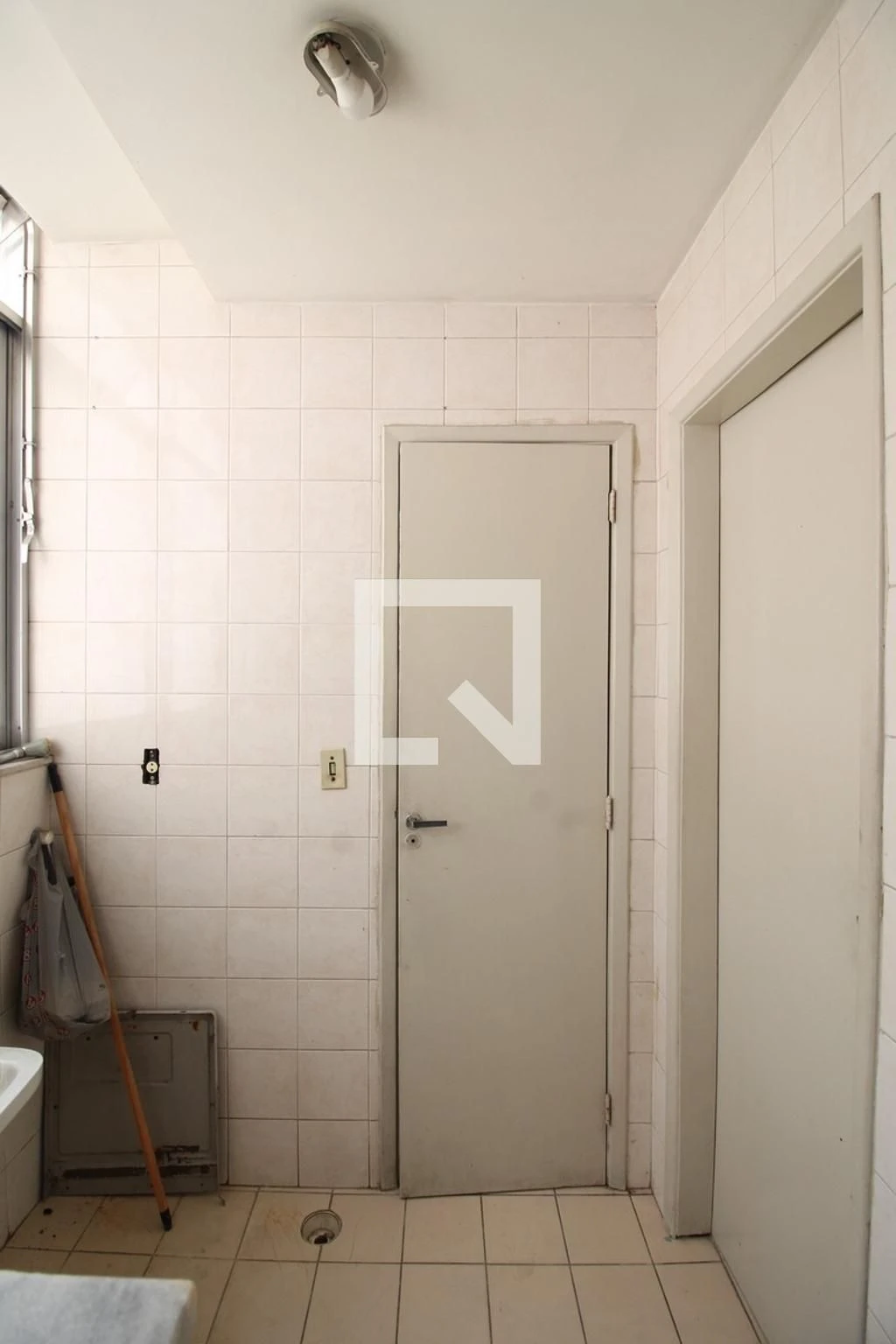 3-bedroom apartment with 95 m² and a balcony — photo 59