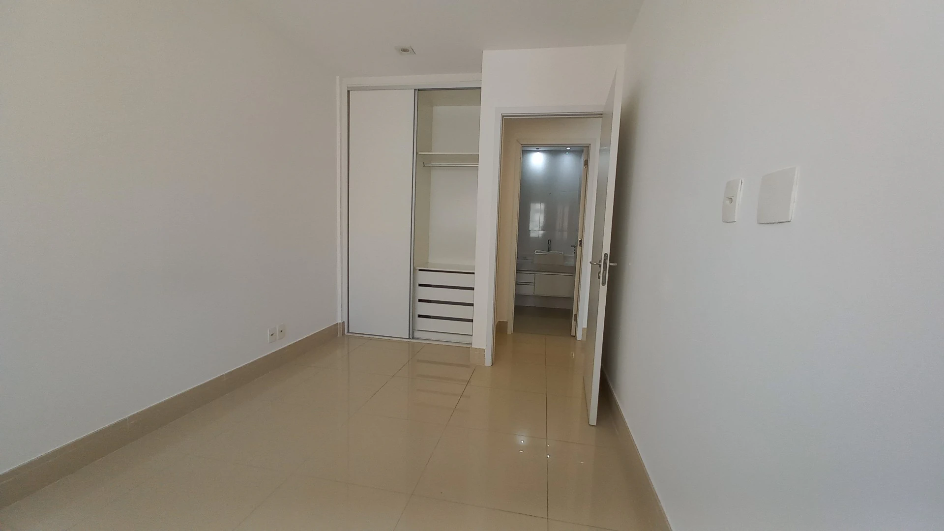 Apartamento de 115 m² com 2 suítes e lavabo — photo 25
