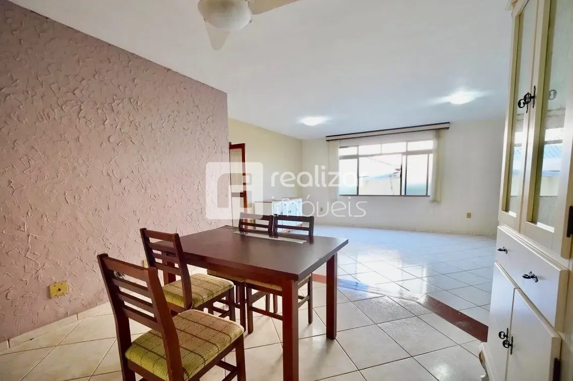 Apartamento de 3 dormitorios con balcón y 100 m² — photo 14