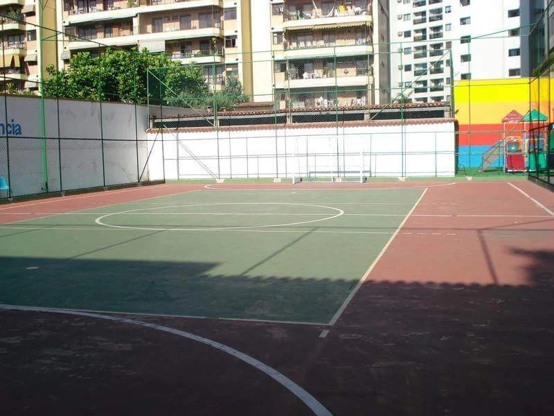 Furnished 1-bedroom apartment with a balcony — photo 21