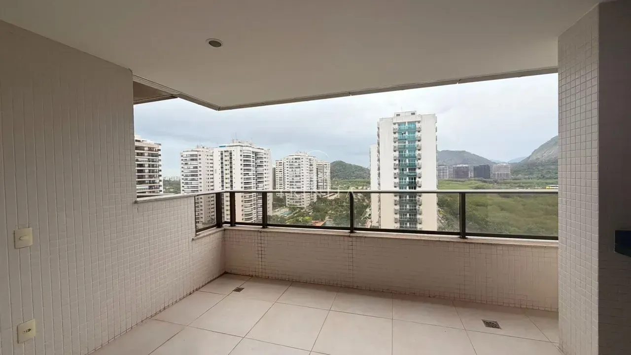 Apartment with 3 bedrooms and 3 bathrooms — photo 9