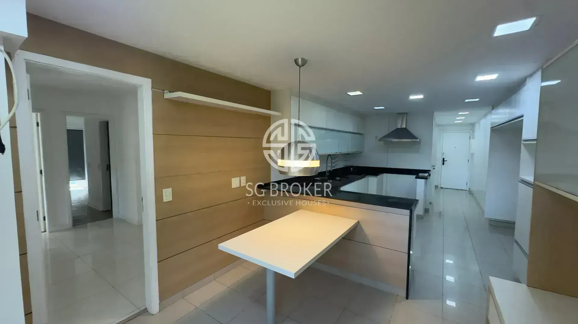Apartamento com cozinha integrada e 4 dormitórios — photo 20