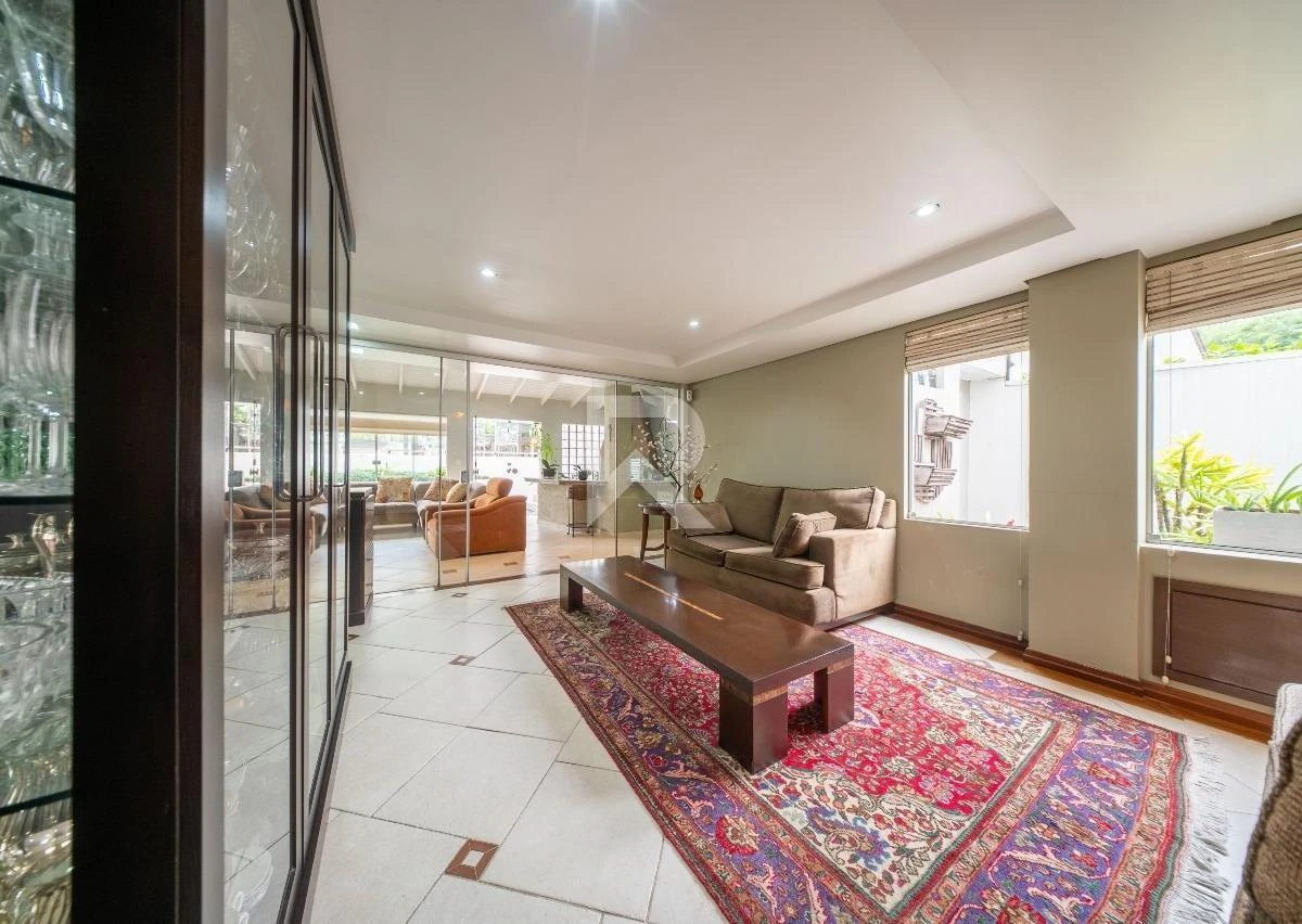 Furnished house, 247 m², with a home office — photo 29
