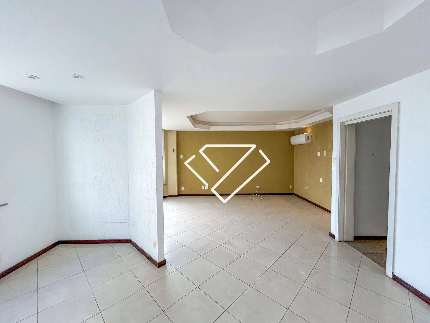 4 quartos e jacuzzi: apartamento de 172 m² — photo 11