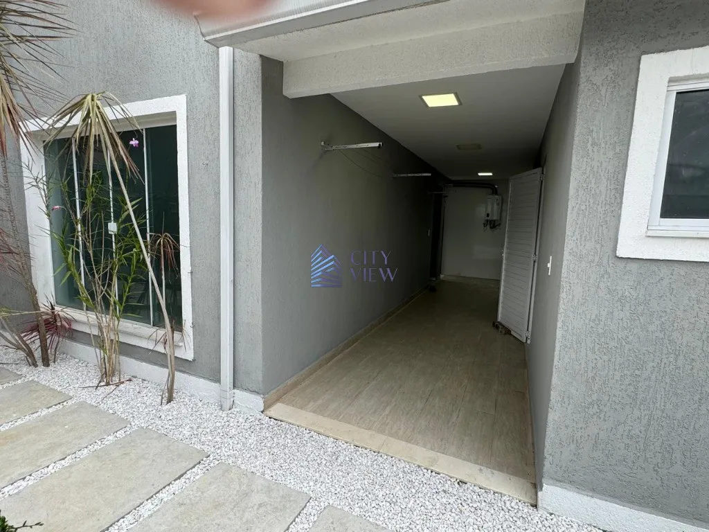 House with 5 bedrooms and 360 m² plus 4 parking spots — photo 57