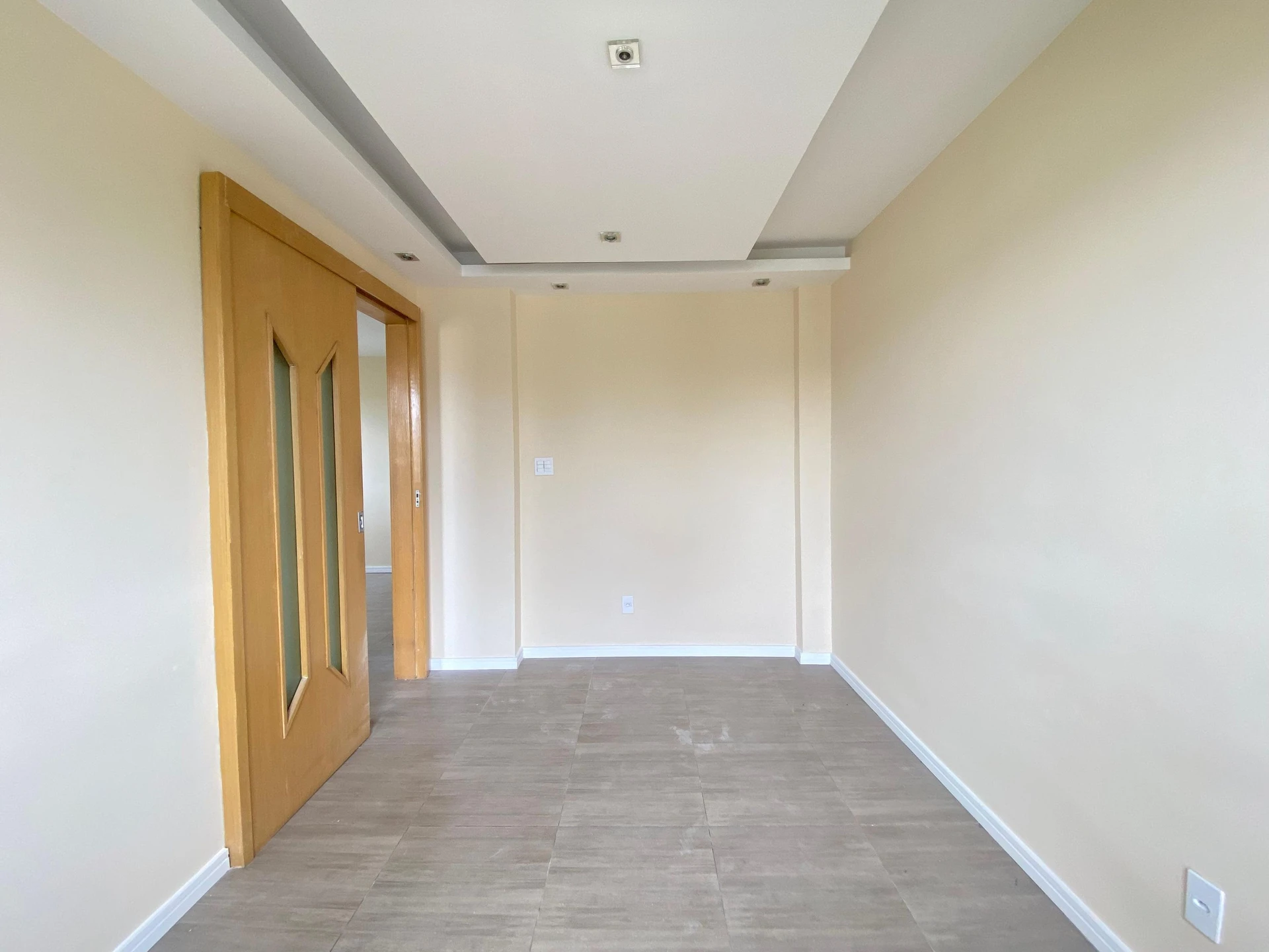 Rental apartment with a closed kitchen and 2 bedrooms — photo 39