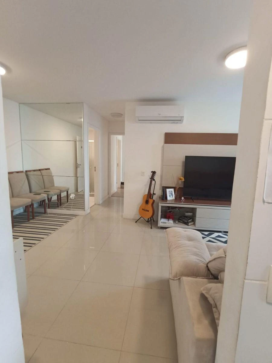 Furnished 85 m² apartment with en-suite and parking — photo 14
