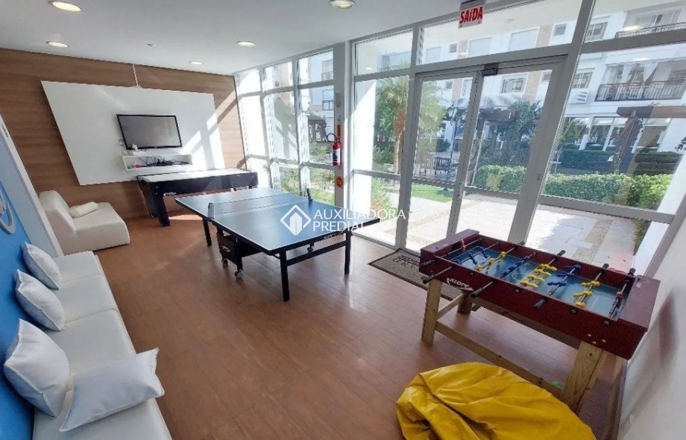 Apartment with open-plan kitchen and private garden — photo 27