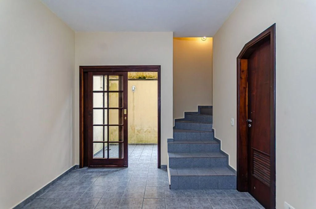 3 quartos e banheira: casa de 189 m² — photo 46