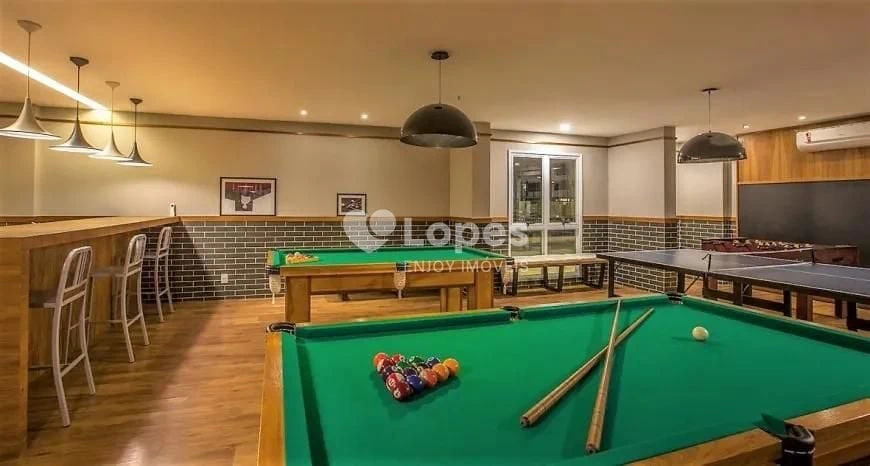 Furnished 2-bedroom apartment with a desk and 71 m² — photo 30