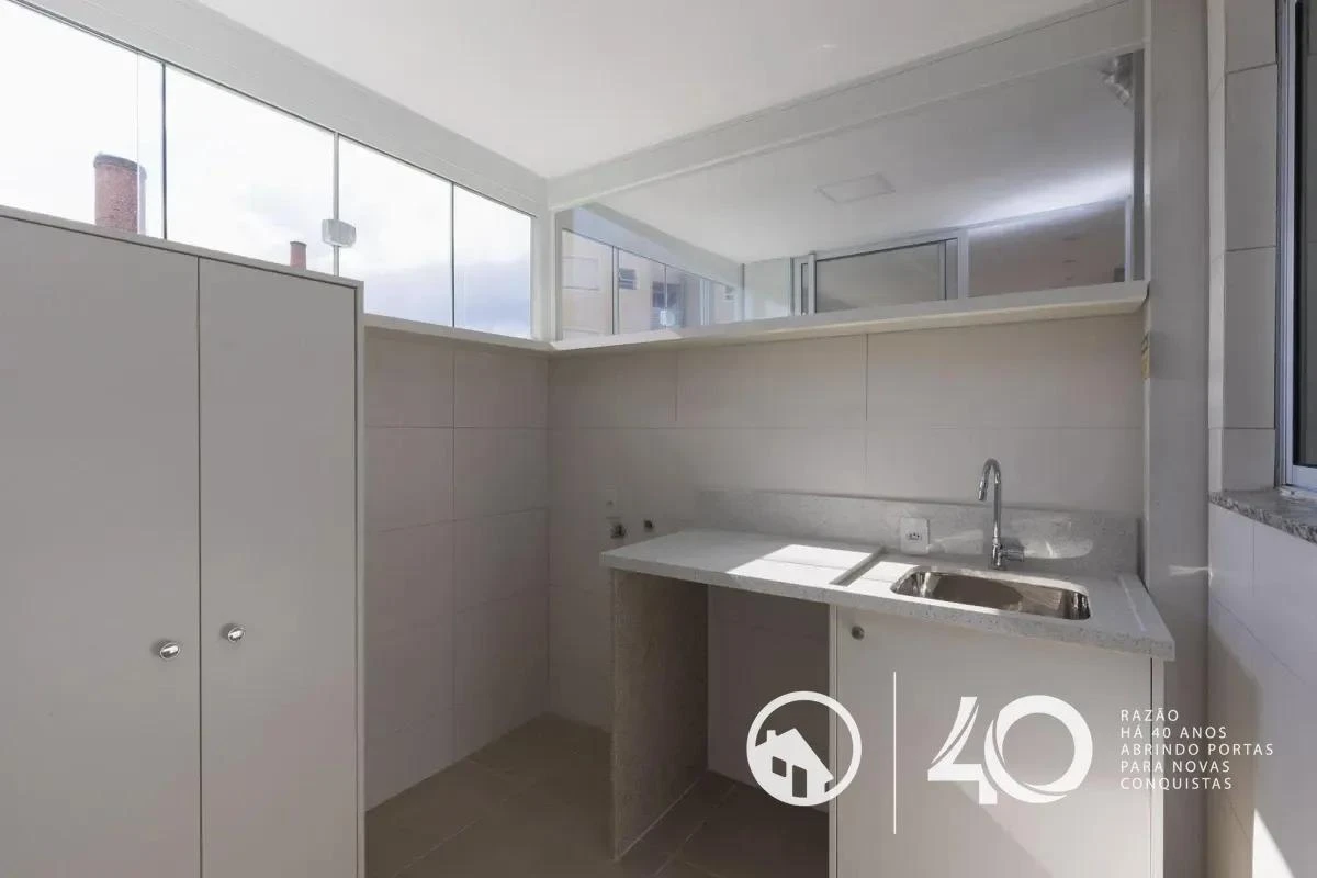 86 m² apartment with 2 bedrooms and 1 parking spot — photo 16