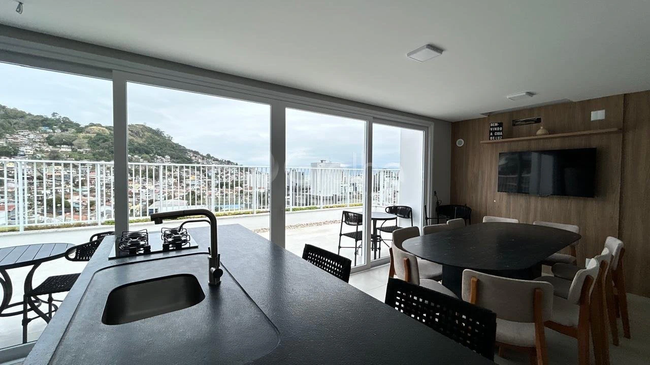 One-bedroom apartment in a building with a sauna — photo 21