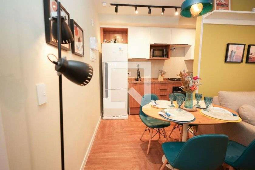 Мебльована квартира 45 м² з 2 спальнями та балконом — photo 17