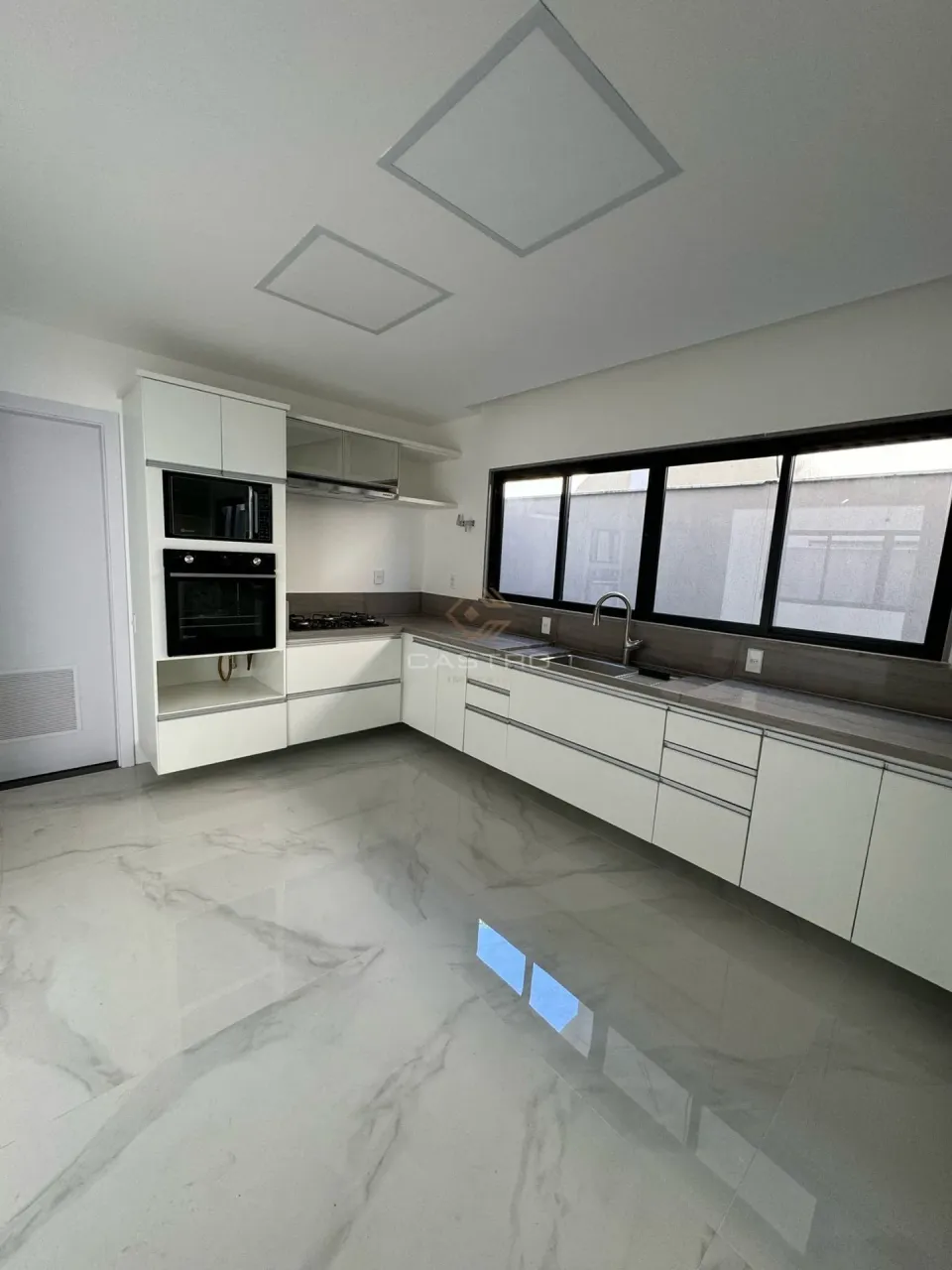 Casa em condomínio com 3 quartos e cozinha integrada — photo 13