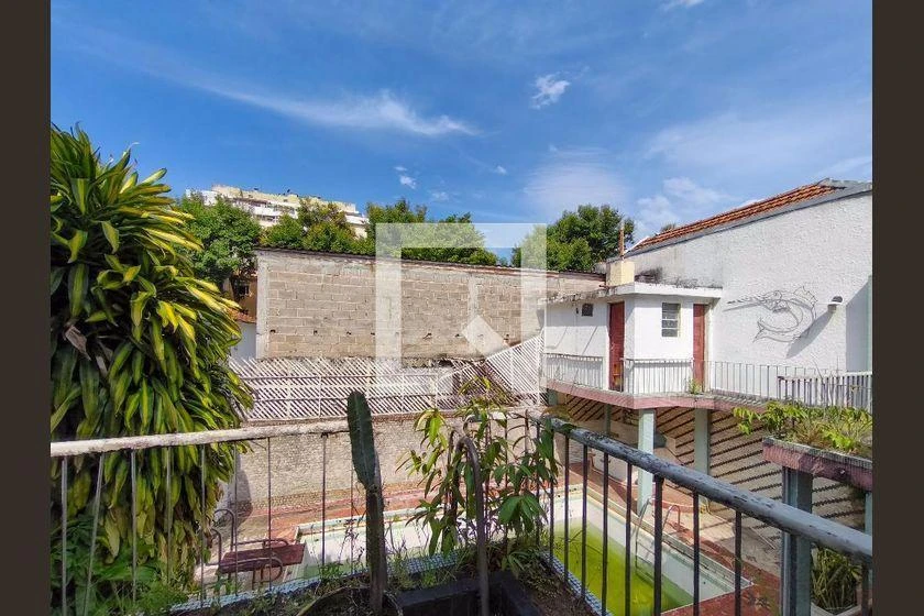 500 m² rental house with 4 bedrooms and 2 bathrooms — photo 10