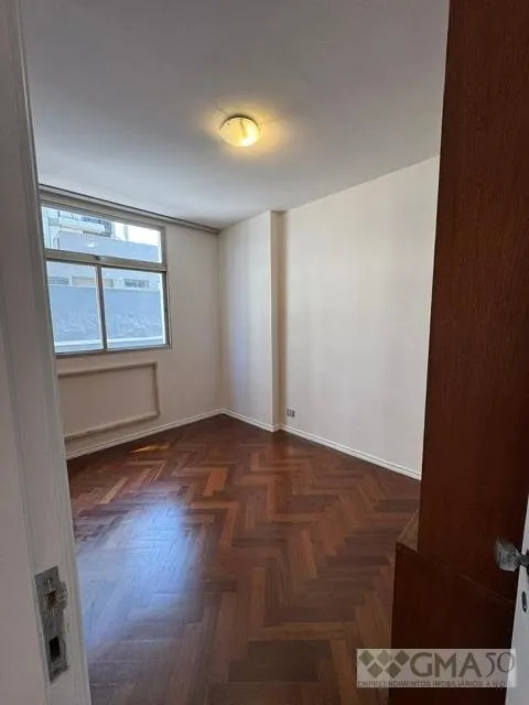 Apartment, 70 m², with wood or laminate floors — photo 14