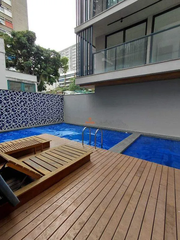 Apartment with 3 bedrooms, 2 bathrooms and enclosed balcony — photo 29