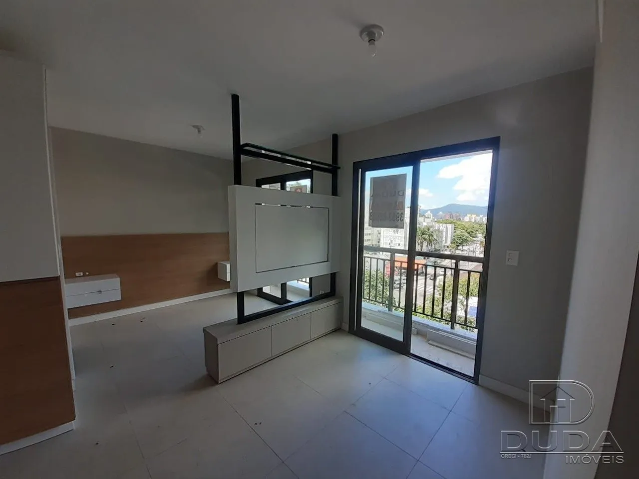 Apartamento de 1 quarto com sacada e cozinha integrada — photo 5