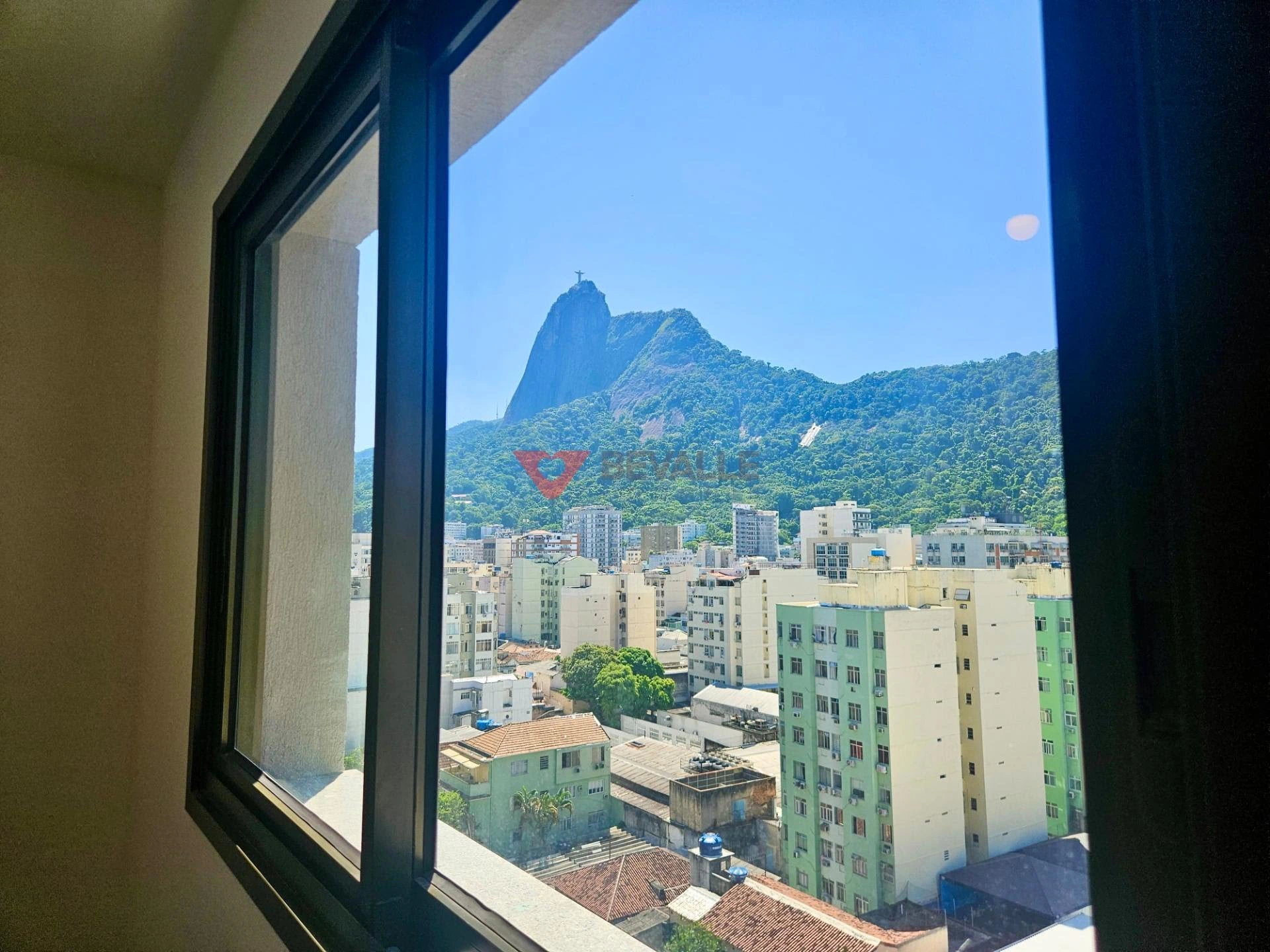 3-bedroom top-floor home with balcony and 152 m² — photo 10