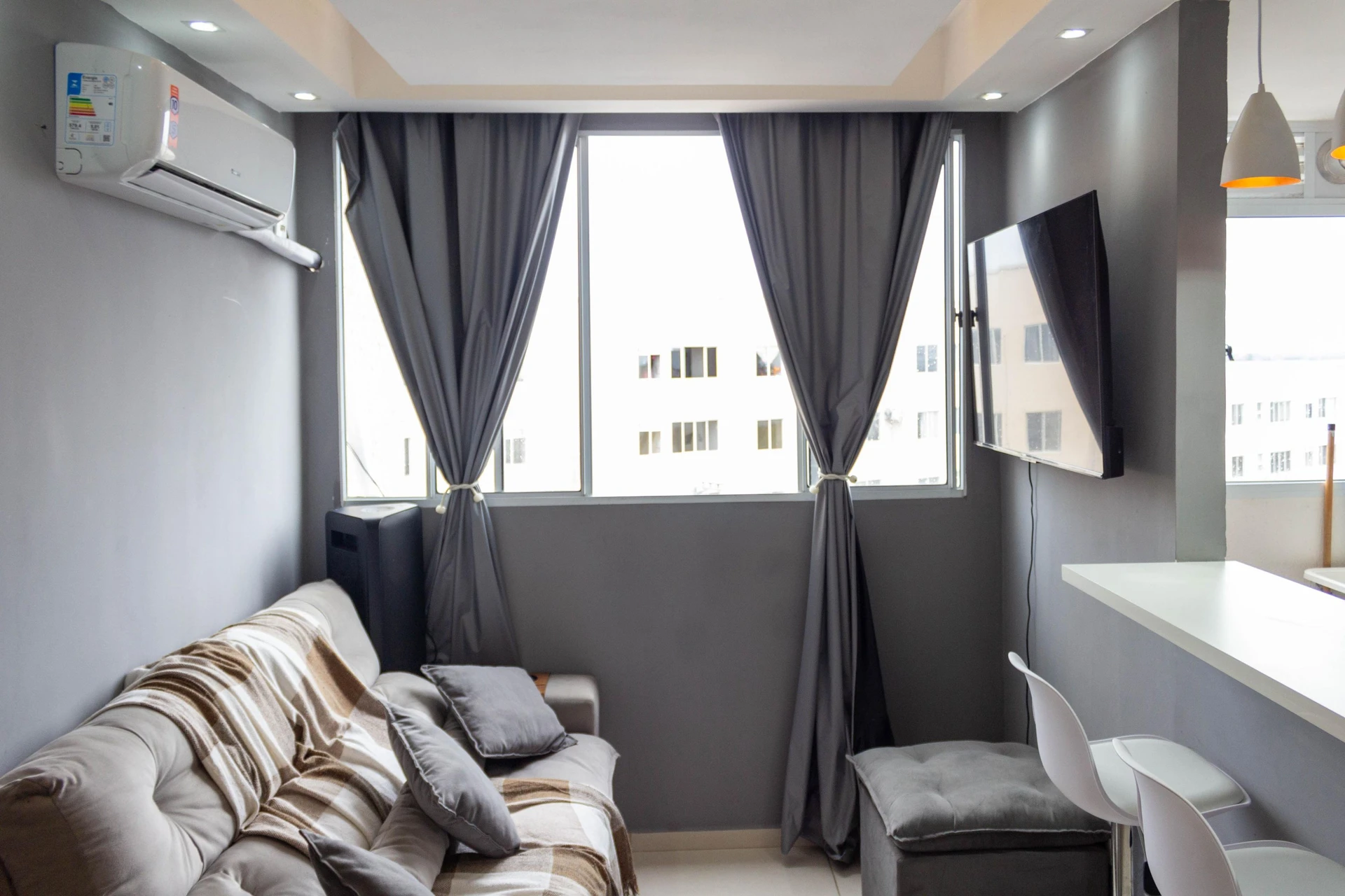 42 m² apartment with a home office and a washing machine — photo 15
