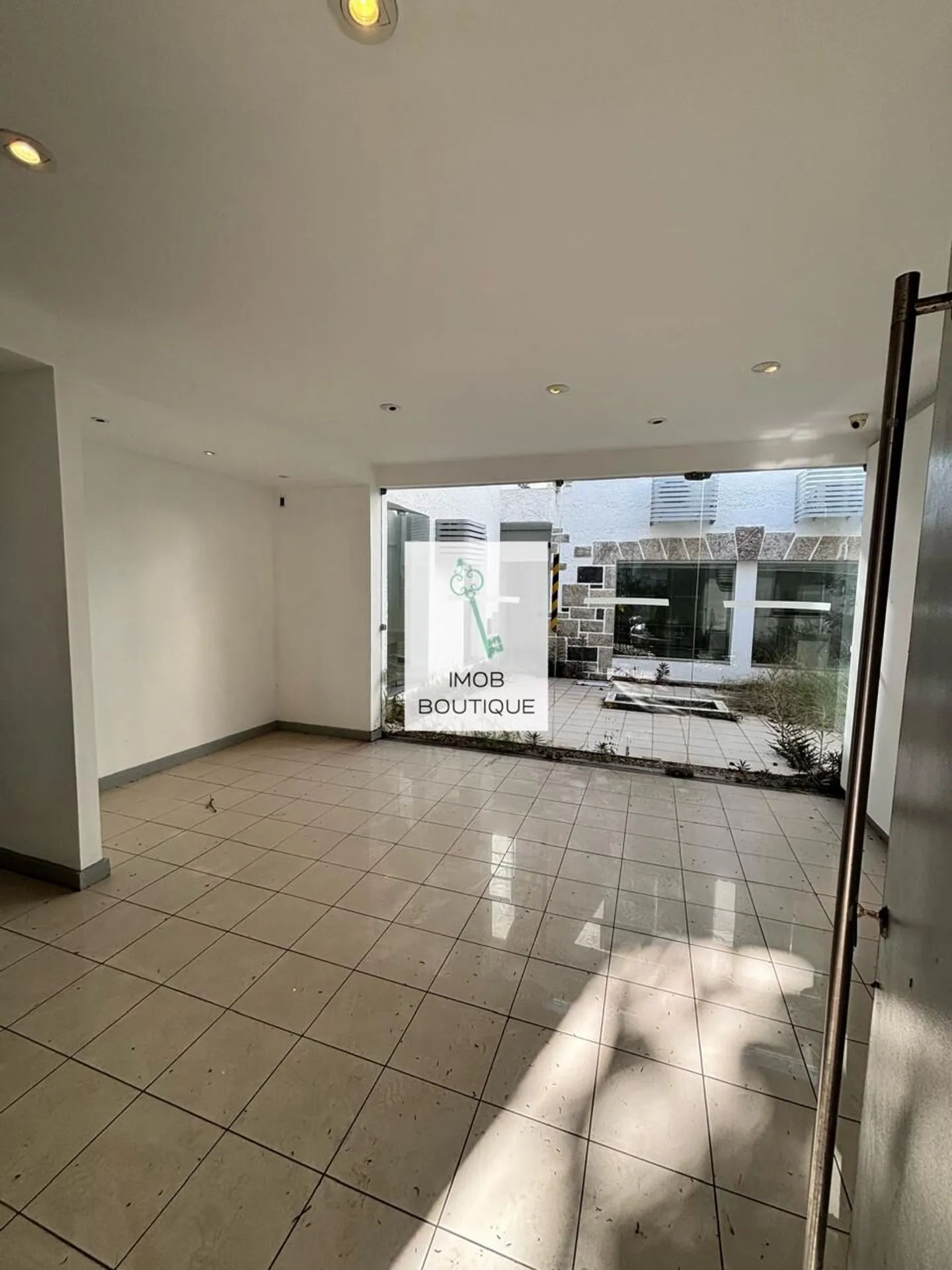 House, 548 m², with a home office — photo 9