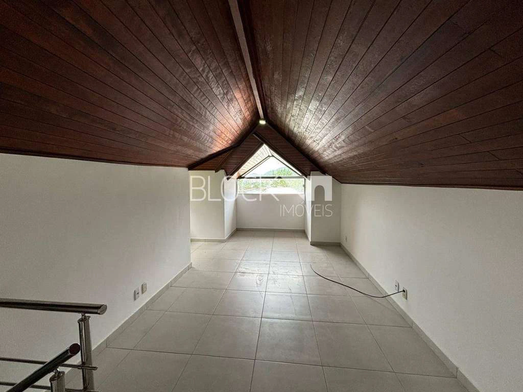 Condominium house with open-air pool and 3 suites — photo 19