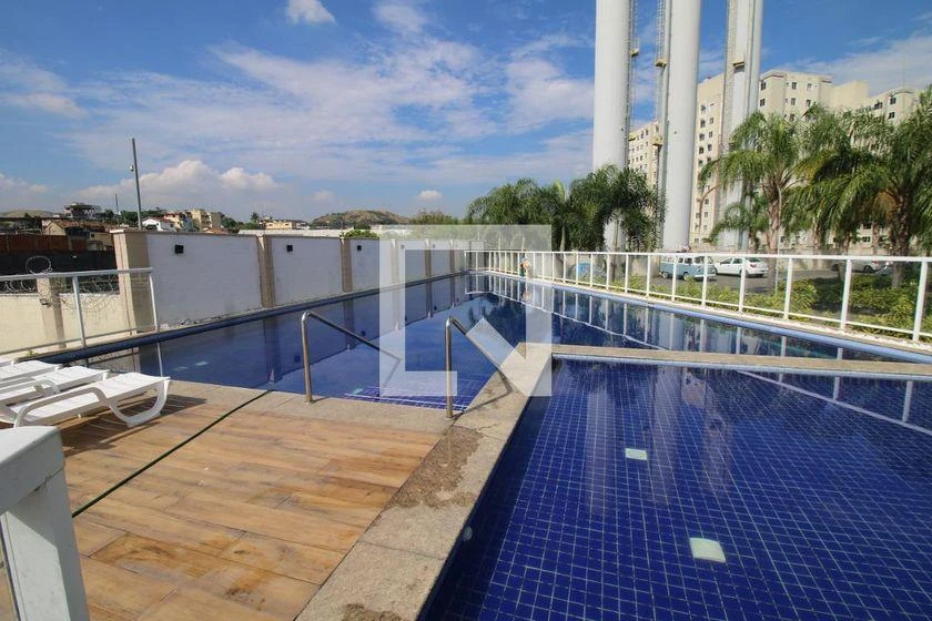 2-bedroom apartment in a building with a gym — photo 7
