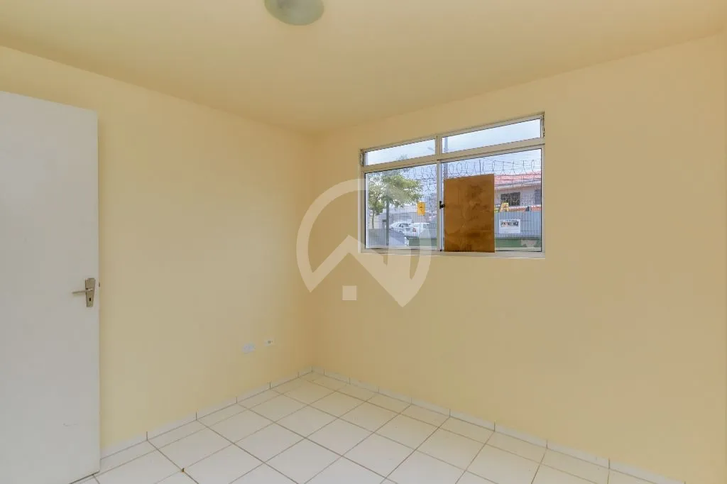 Unfurnished 61 m² apartment with 2 bedrooms and parking — photo 8