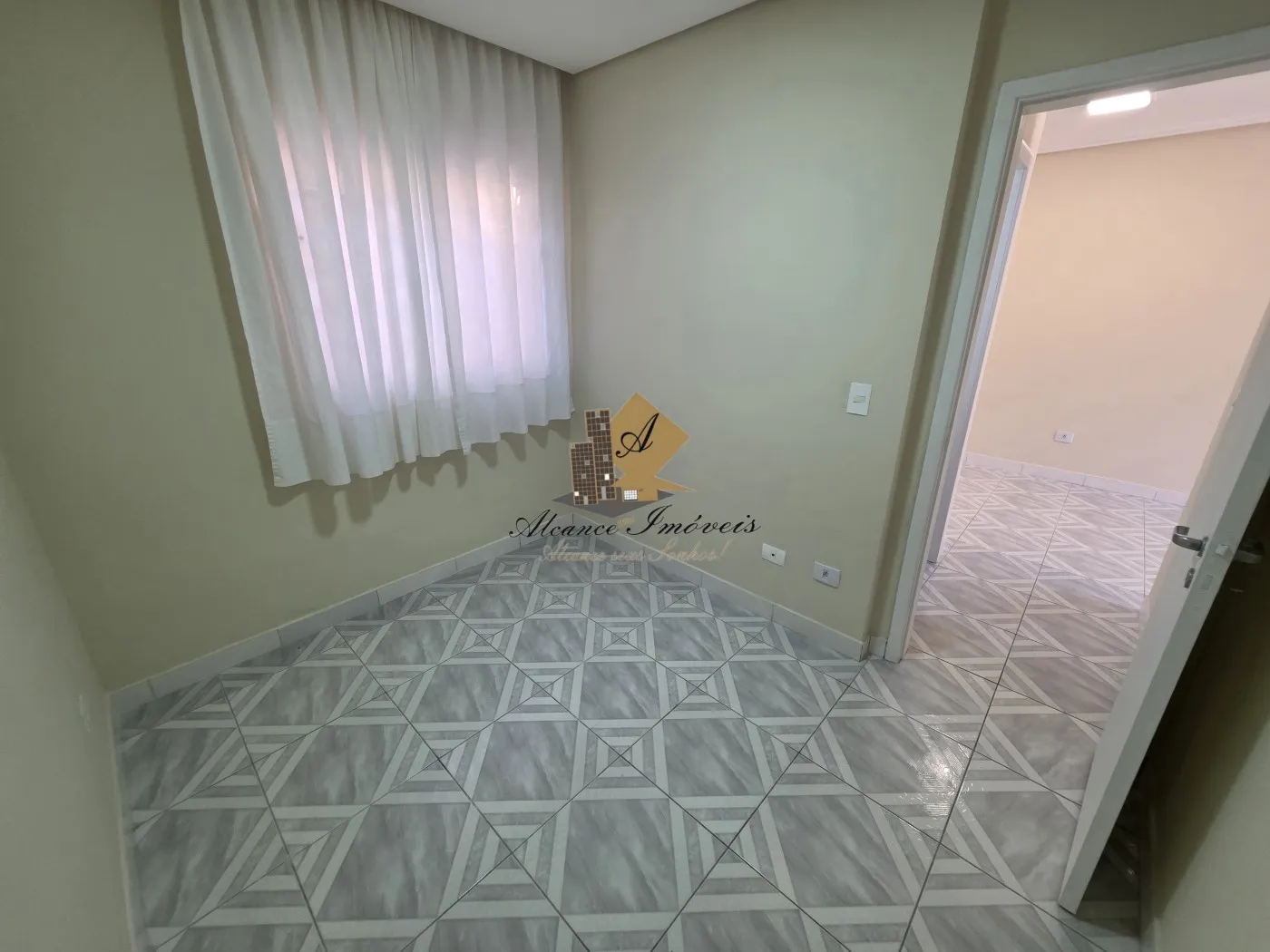 Condominium house with 2 bedrooms and 1 bathroom — photo 24