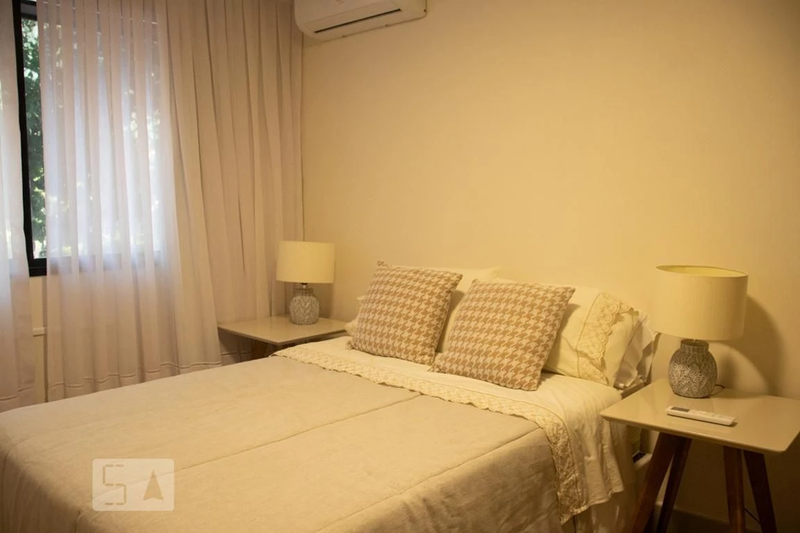 Furnished 2-bedroom apartment with enclosed glass balcony — photo 22