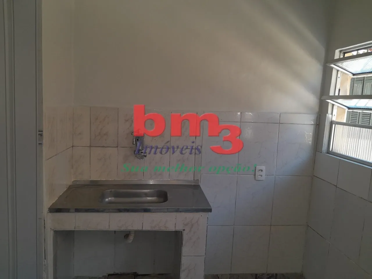 Unfurnished studio with 1 bedroom and 1 bathroom — photo 5
