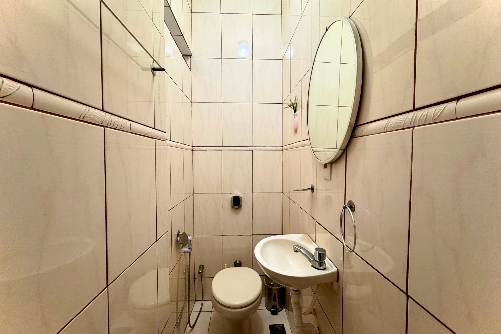 Furnished apartment, 60 m², with a washing machine — photo 2