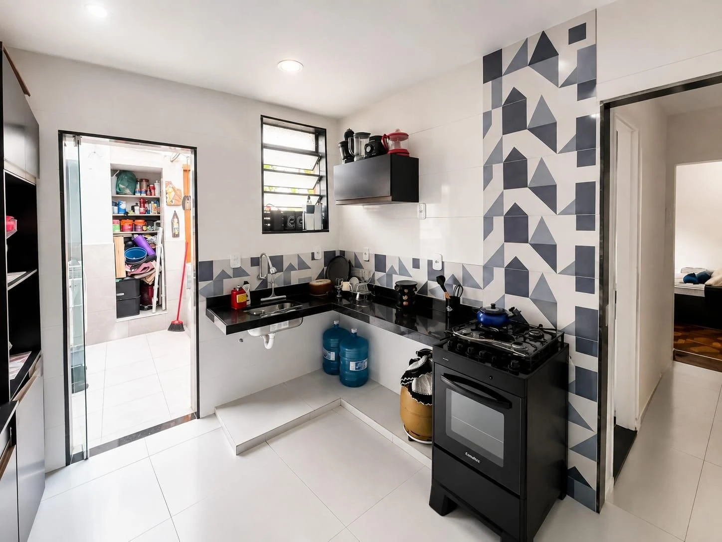 Furnished house with 2 bedrooms and a closed gas kitchen — photo 21