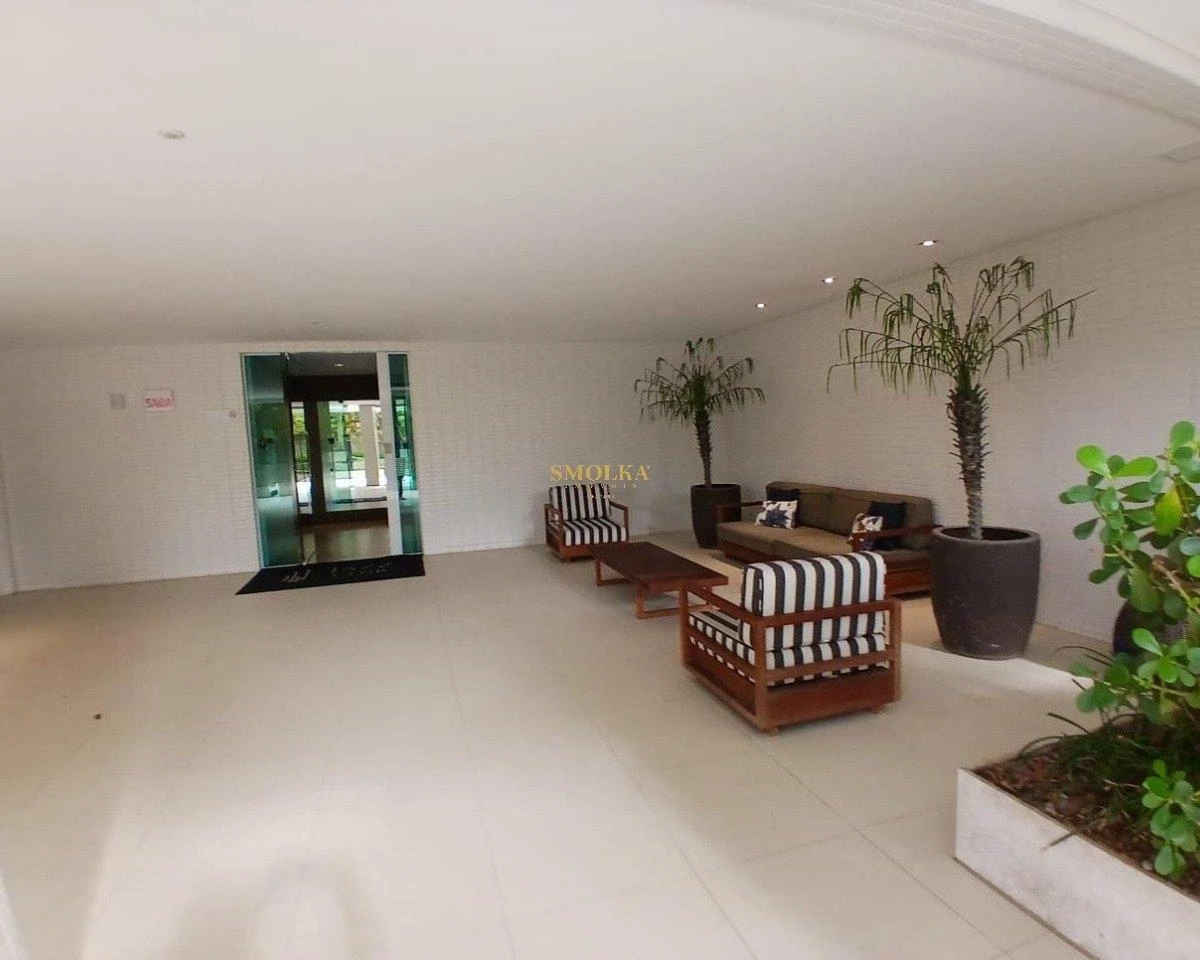 Apartamento com janelas do piso ao teto, Agronômica — photo 26
