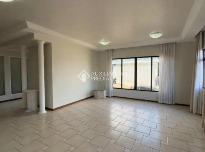 Casa para locação com 4 quartos e 816 m² — photo 6
