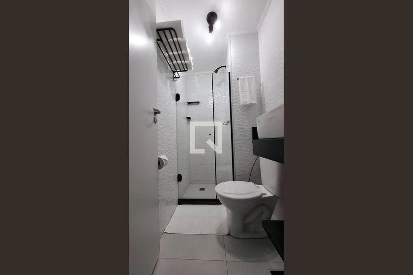 Furnished 32 m² apartment with 1 bedroom and open-plan kitchen — photo 7