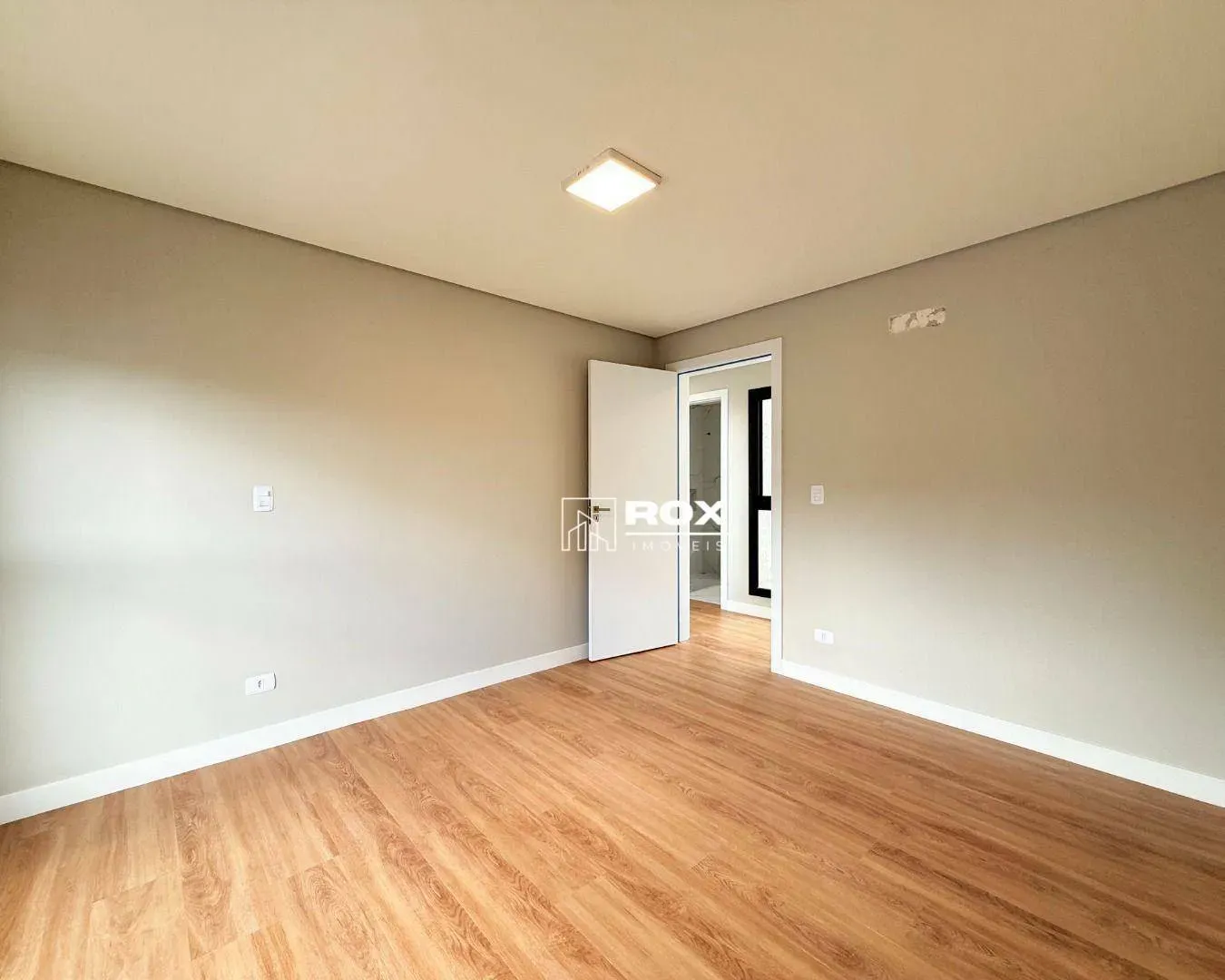 House with 3 bedrooms and 194 m² with 4 parking spots — photo 23