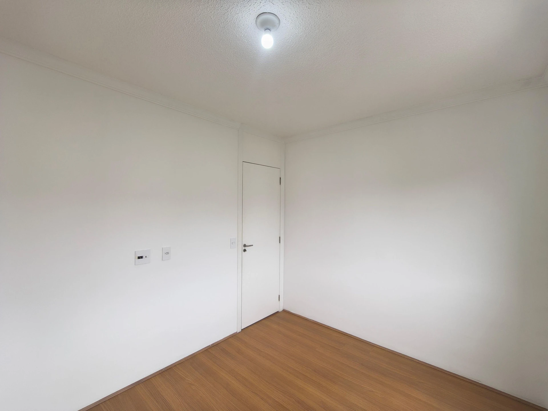 Mountain view in a 2-bedroom apartment, 45 m² — photo 30