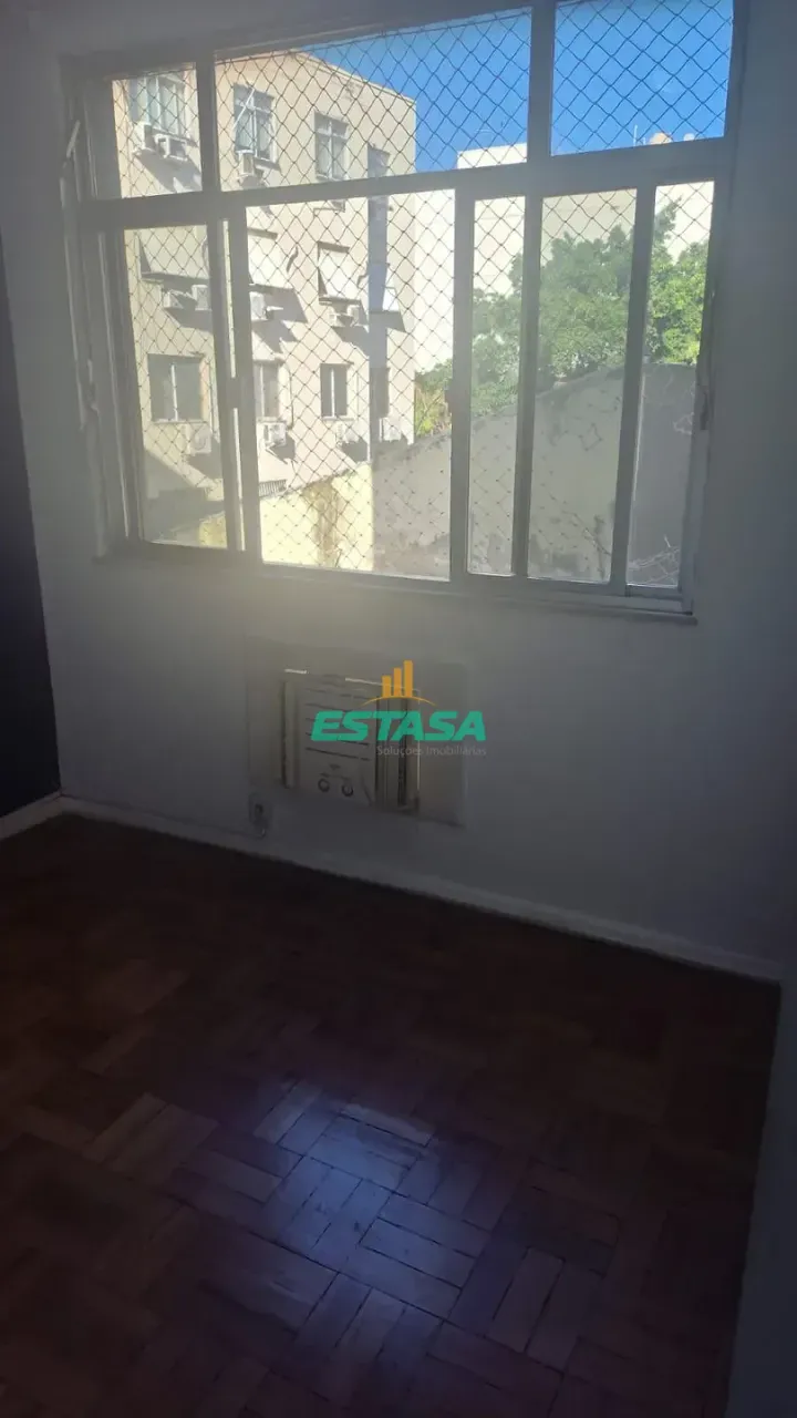 1-bedroom apartment with a separate closed kitchen — photo 3