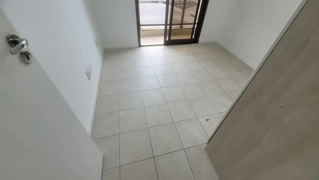 70 m² apartment with 3 bedrooms, 2 bathrooms and parking — photo 22