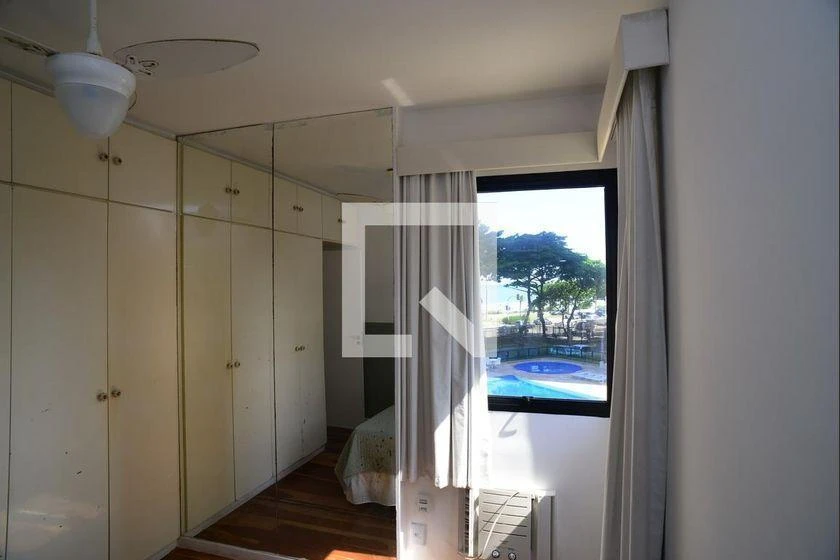 Furnished 4-bedroom apartment 145 m² with 2 parking spots — photo 23