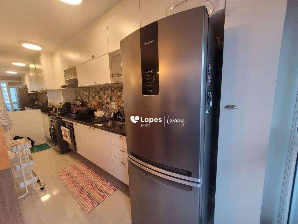 Furnished 2-bedroom apartment with a private BBQ — photo 3